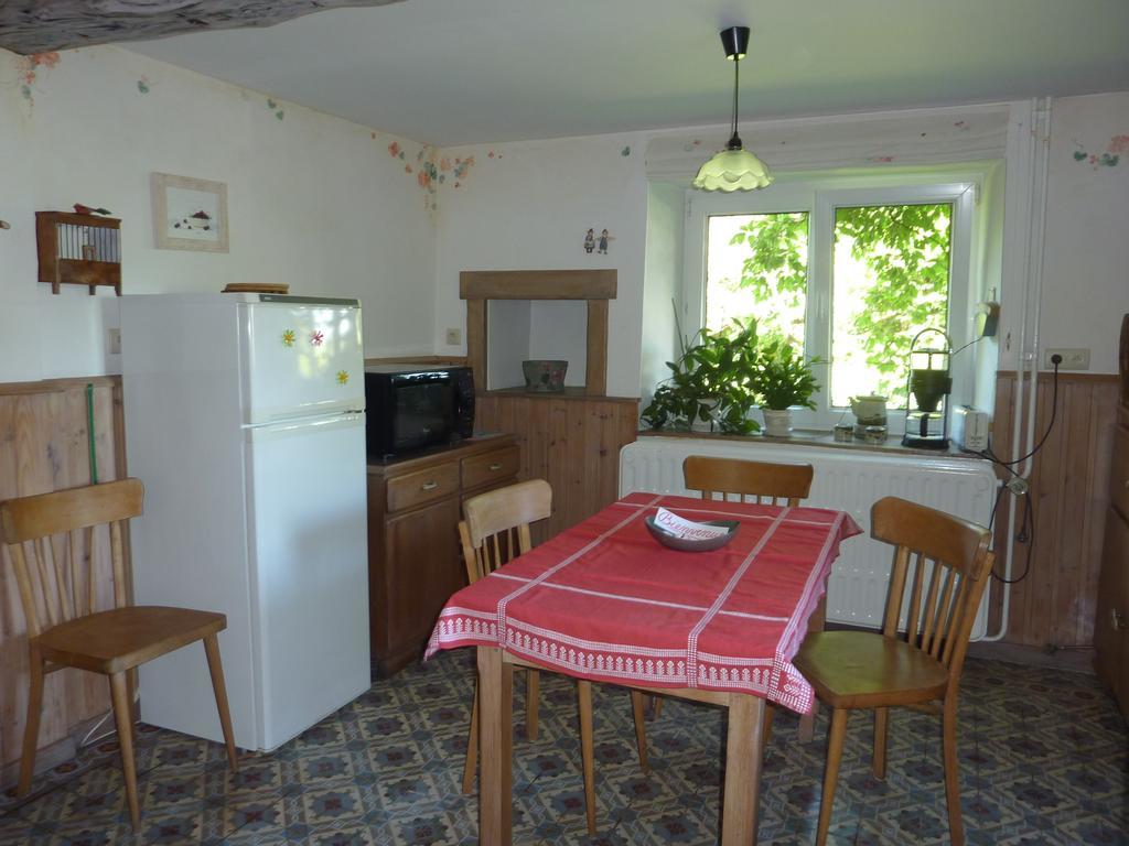 Au Jardin De Mon Pere Villa Жале Екстериор снимка