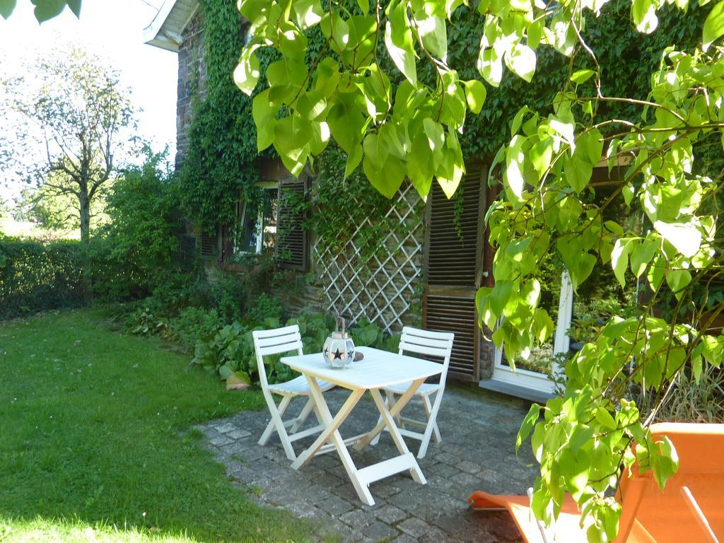 Au Jardin De Mon Pere Villa Жале Екстериор снимка